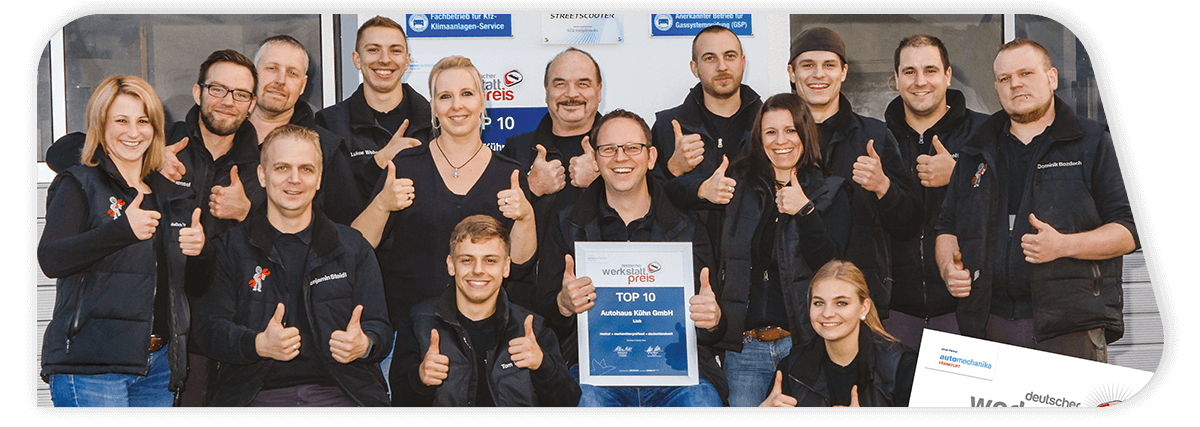 Bild zeigt das Team von Autohaus Kühn